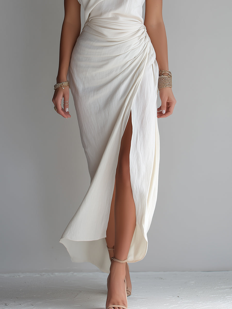 Elegant Maxi Dress With Batwing Sleeves And Side Slits