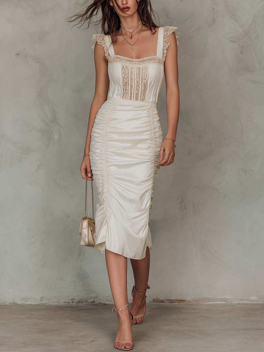 Retro-Elegant Square-Neck Ruched Midi Dress With Lace Details