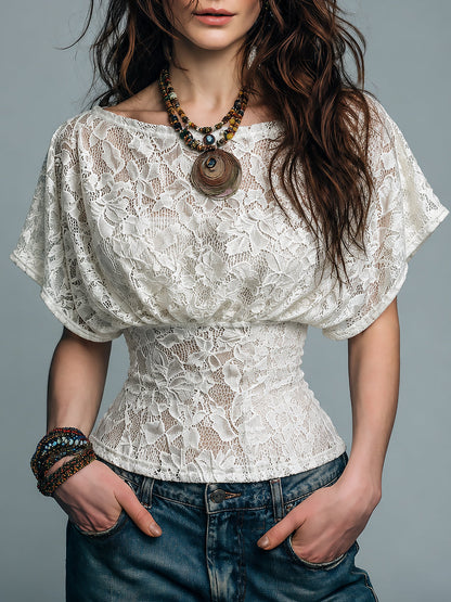Vintage-style Fitted Lace Blouse With Batwing Sleeves