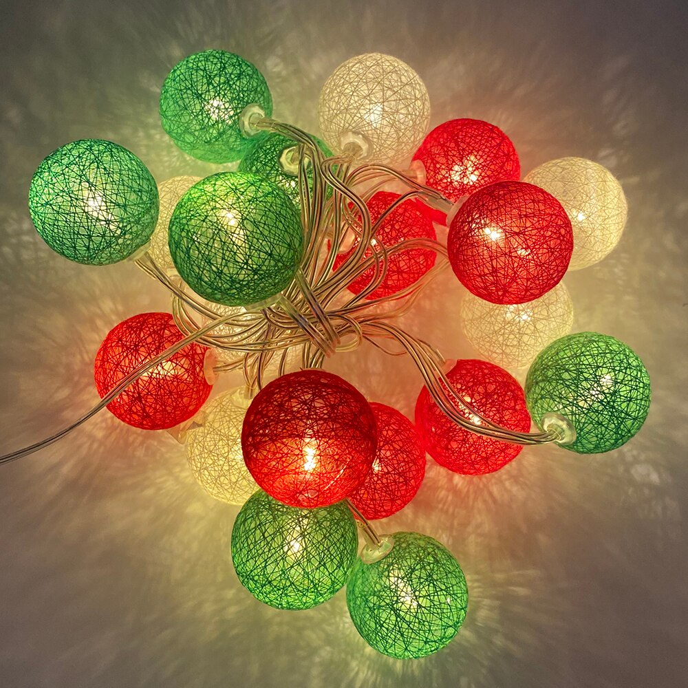 20 LED Cotton Ball Garland String Lights Christmas