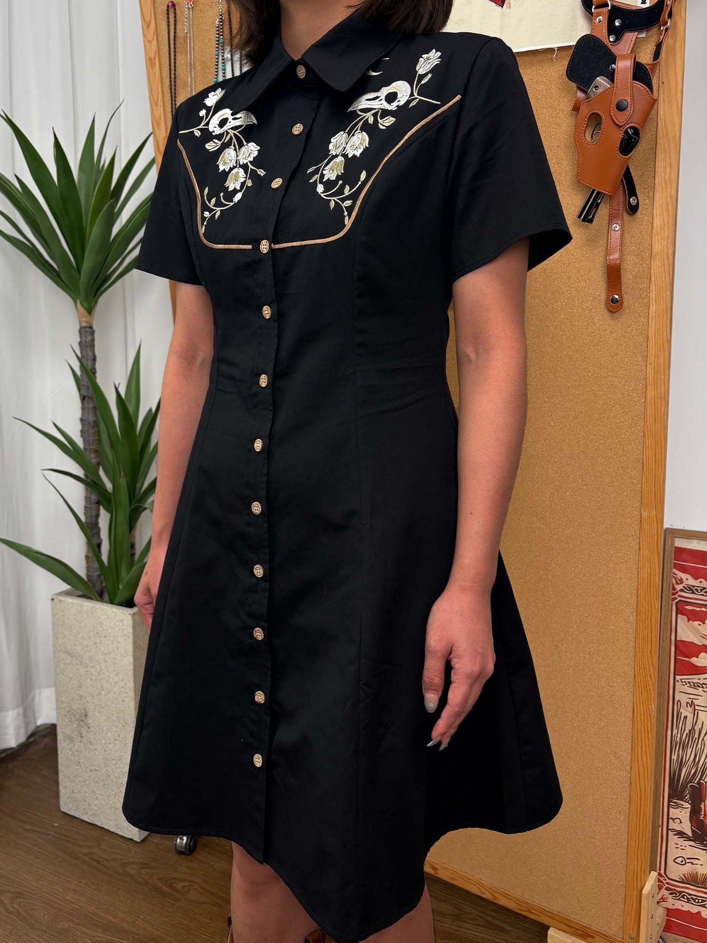 [Embroidery]Skeleton Crow Head And Flower - 100% Cotton Dress