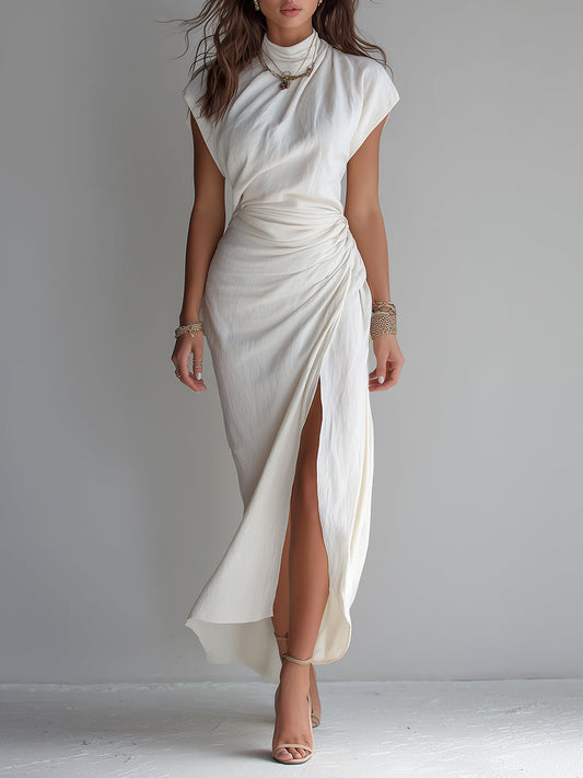 Elegant Maxi Dress With Batwing Sleeves And Side Slits