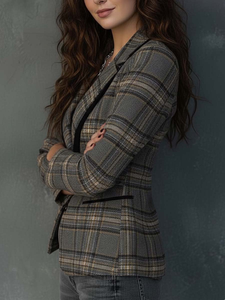 Wool-Blend Plaid Blazer With Velvet Lapel – Camel Gray Check