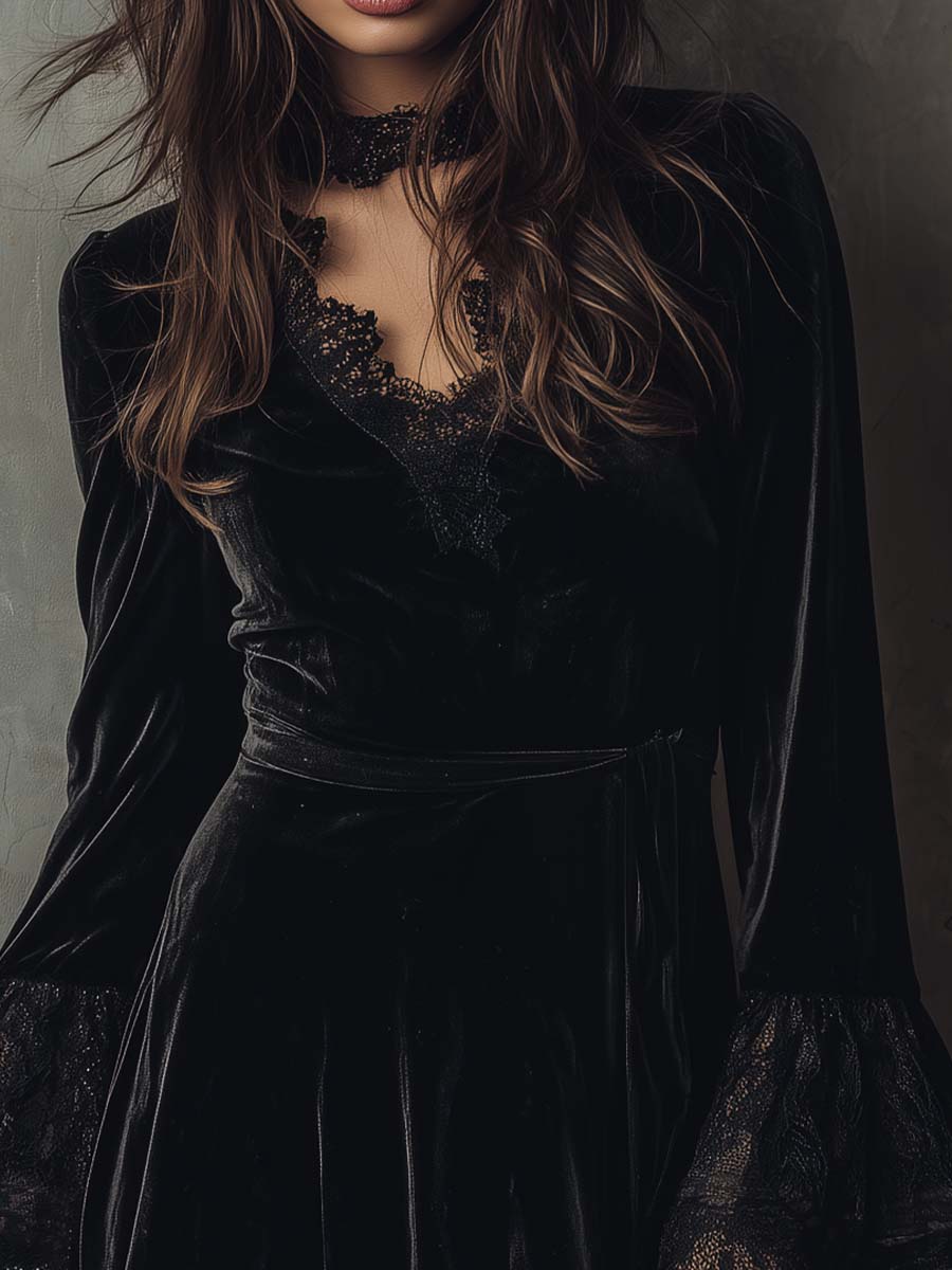 Black Velvet Lace Trim Mini Dress – Vintage Noir Elegance