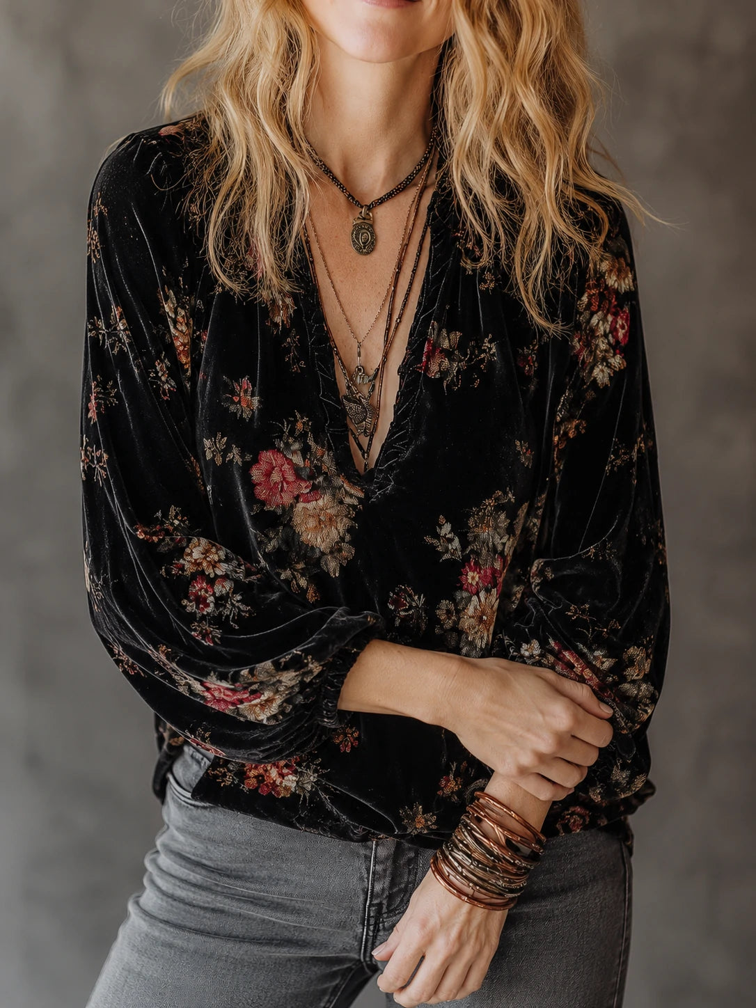 Vintage Floral Velvet Long-Sleeved Blouse