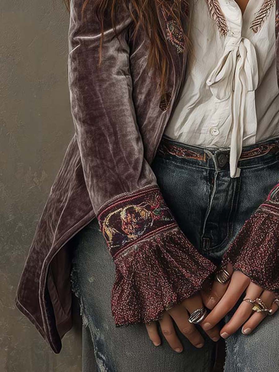 Vintage Embroidered Velvet Blazer With Flared Cuffs – Bohemian Elegance