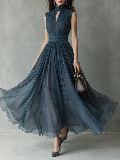 Retro Pleated Chiffon Keyhole Collar Maxi Dress